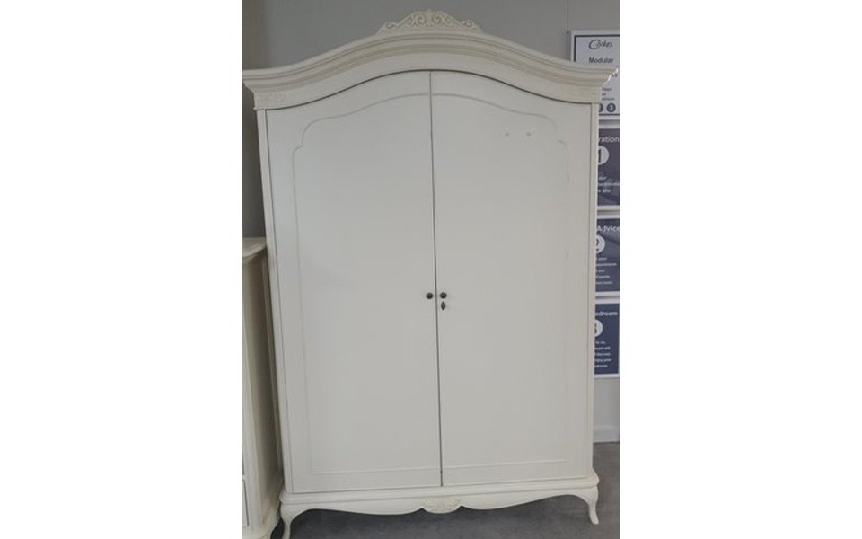 Ivory Range
Wide Fitted Robe
Was £2,665 Now £1,999 Ivory Range
Wide Fitted Robe
Was £2,665 Now £1,999